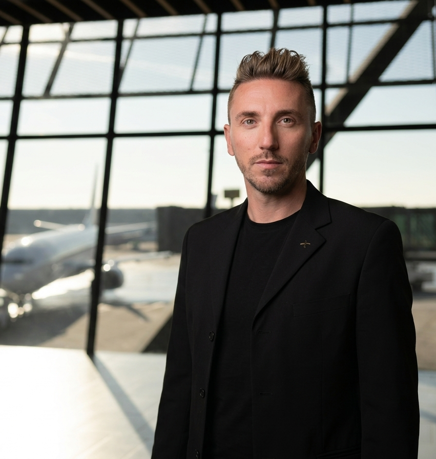 Andrés Montgomery - Director AeroHub